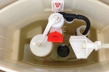 苅田町：トイレの水漏れもしっかり対応　タンクに水がたまるように修理しました！のイメージ